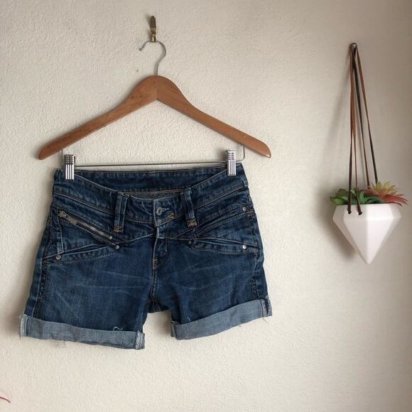 Levi’s jean custom cut shorts 28 - Picture 1 of 5